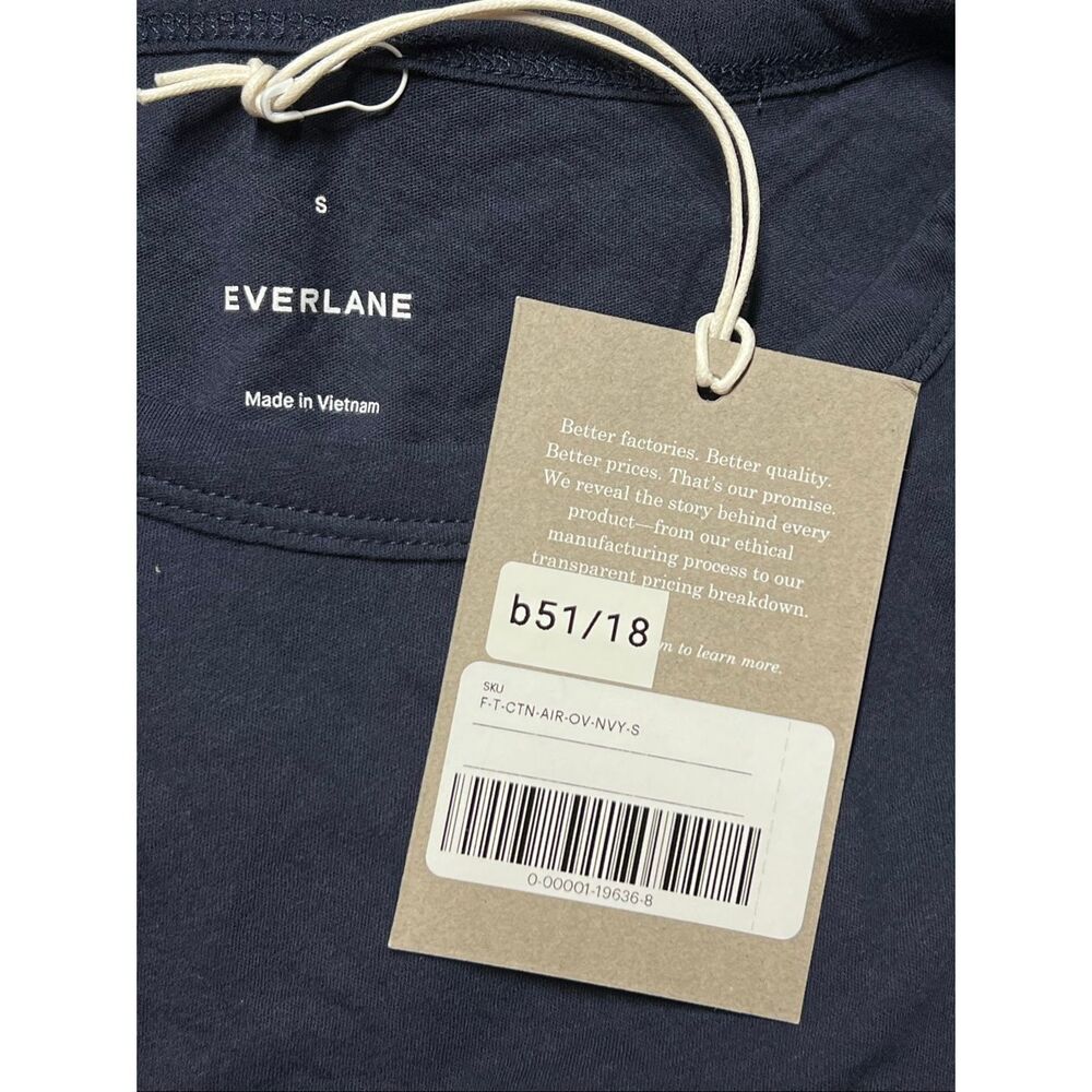 Everlane Navy Air Tee Lightweight Cotton Oversized Short Sleeve S NWT - Picture 8 of 10